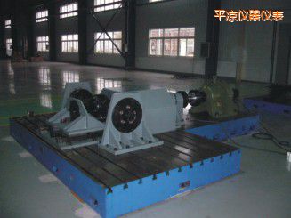 平?jīng)鑫C(jī)控制驅(qū)動橋總成扭轉(zhuǎn)試驗(yàn)機(jī)